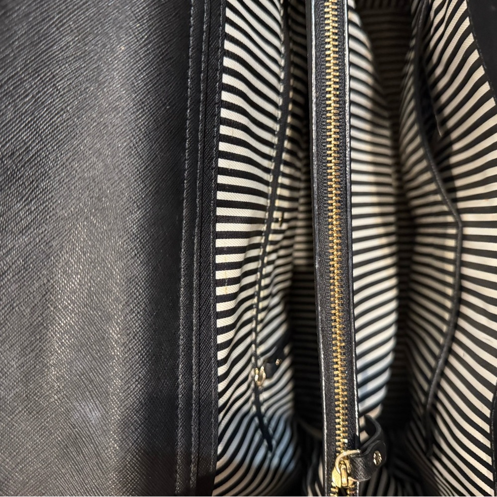 Kate Spade Elegant hard, leather Black Tote heavy duty for every day use - Picture 7 of 10